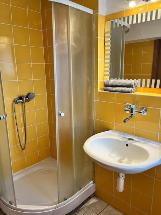 Charming Studio In The Old Town Apartment Bratislava Exterior foto